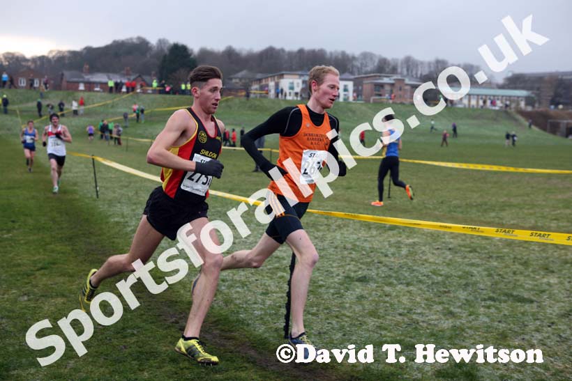 Durham City and Shildon 1st leg senior mens Durham Cathedral Relays. Photo: David T. Hewitson/Sports for All Pics